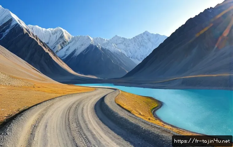 파미르 고원의 매력 - Photorealistic panoramic view of the Pamir Mountains at sunrise, vast snow-capped peaks rising above...